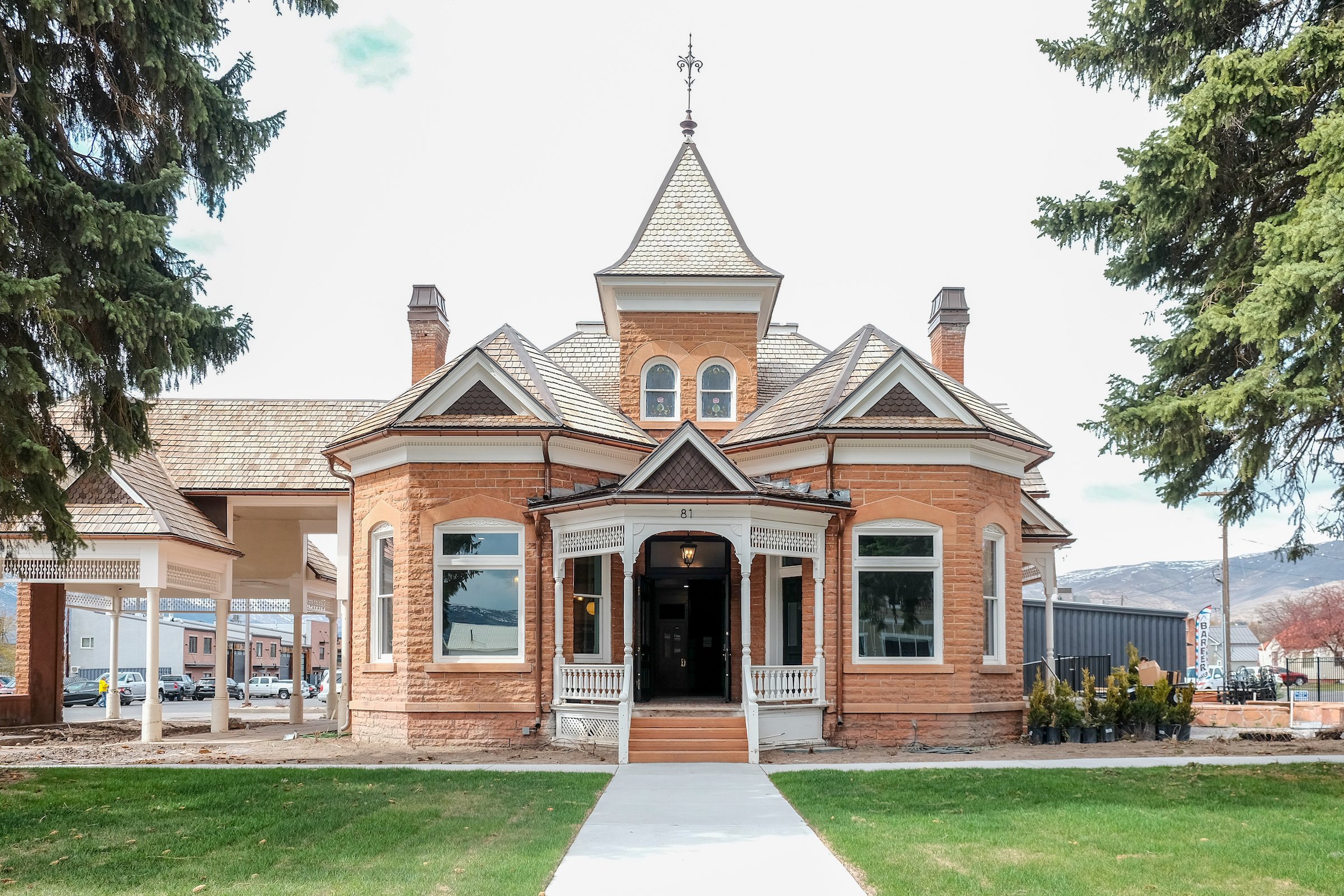 Encircle Heber | LGBTQ+ Youth and Family Resource Center